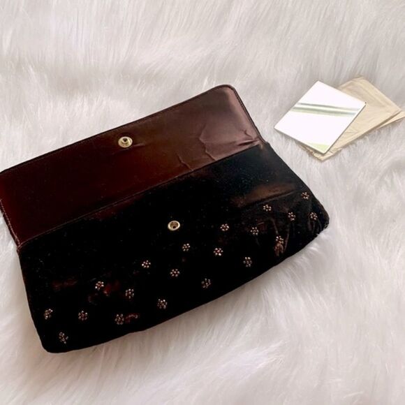 Vintage Soure’ Velvet Beaded Evening Clutch